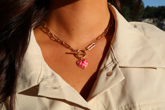 Kasey’s Checkered Heart Necklace in Pink