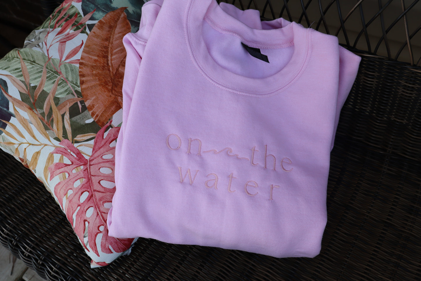On The Water Signature Sweatshirt - Light Pink